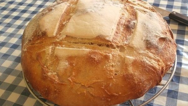 HOGAZA DE PAN CASERO. RECETA TRADICIONAL.