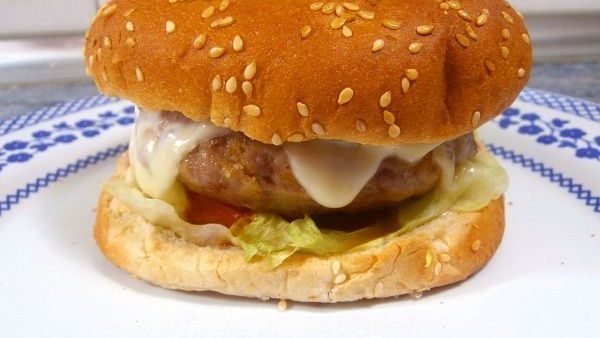 HAMBURGUESA CASERA receta