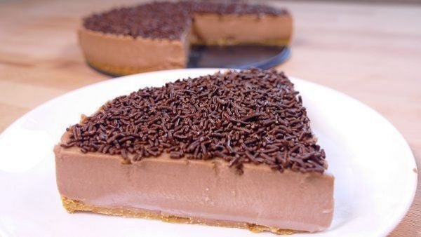 TARTA DE CHOCOLATE SIN HORNO