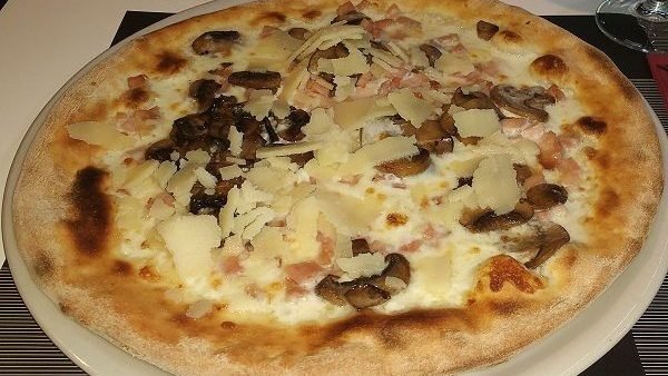 PIZZA CARBONARA CASERA