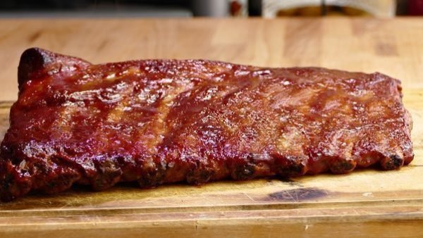 COSTILLAS DE CERDO EN SALSA BARBACOA