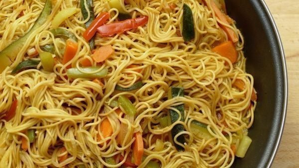 NOODLES DE ARROZ CON VERDURAS