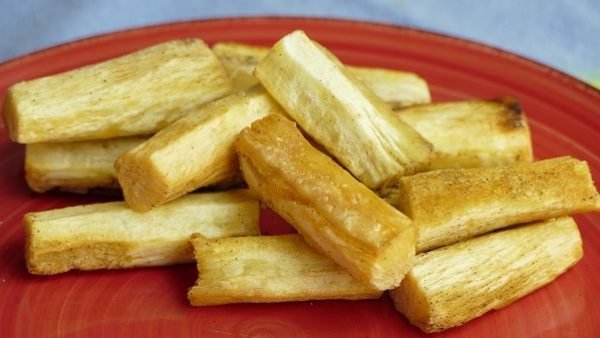 YUCA FRITA RECETA