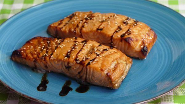 SALMON MARINADO AL HORNO