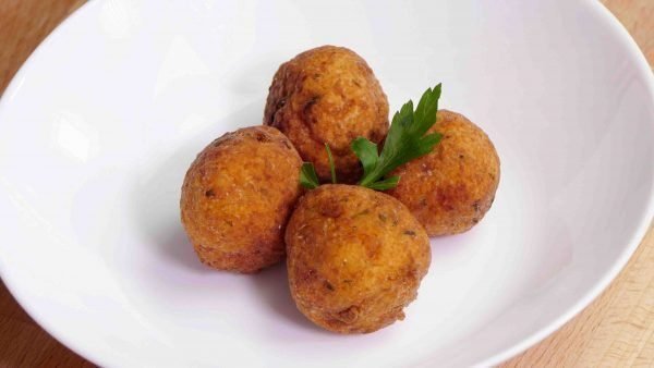 ALBONDIGAS DE PESCADO receta