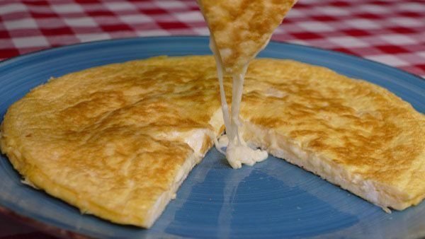 TORTILLA FRANCESA CON QUESO