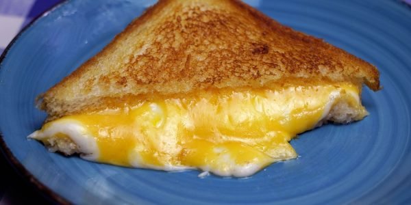 SANDWICH DE QUESO FUNDIDO DOBLE