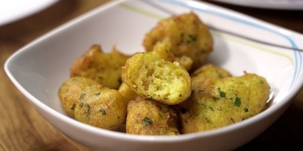 BUÑUELOS DE BACALAO