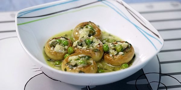 CHAMPIÑONES EN SALSA VERDE