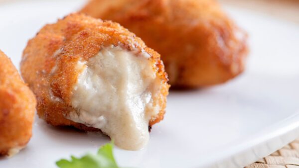 CROQUETAS DE QUESO