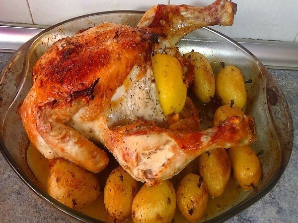 Pollo al horno relleno - La receta más buscada en Navidad