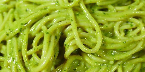 ESPAGUETIS AL PESTO