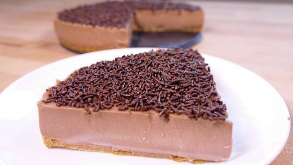 TARTA DE CHOCOLATE SIN HORNO