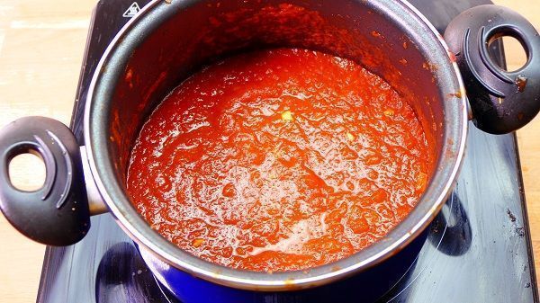 SALSA DE TOMATE CASERA - Receta de Cocina Casera y Fácil