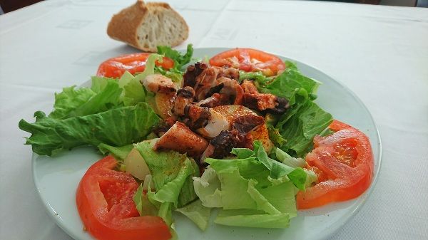 Ensalada de pulpo con patatas