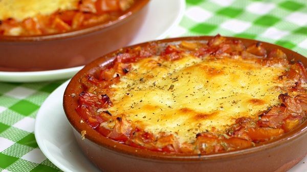 Provolone al horno con tomate