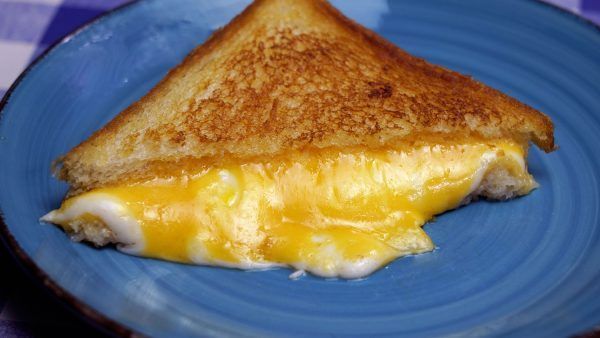 SANDWICH DE QUESO FUNDIDO DOBLE