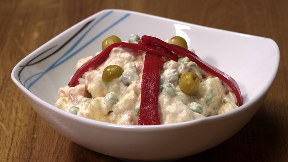 Ensaladilla rusa casera, la ensaladilla de la abuela receta Ensaladilla rusa casera, la ensaladilla de la abuela receta