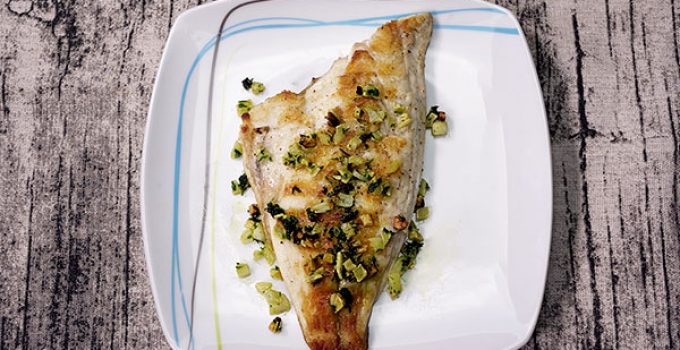 Dorada a la plancha con ajo y perejil - Cocina Casera y Facil Dorada a la plancha con ajo y perejil - Cocina Casera y Facil